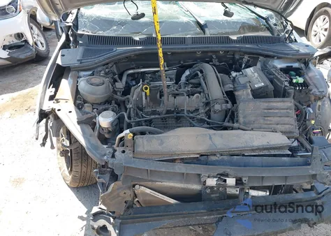 2019 Volkswagen Jetta 1.4T R-Line/1.4T S/1.4T Se из США, поврежденный, VIN 3VWC57BU9KM201741